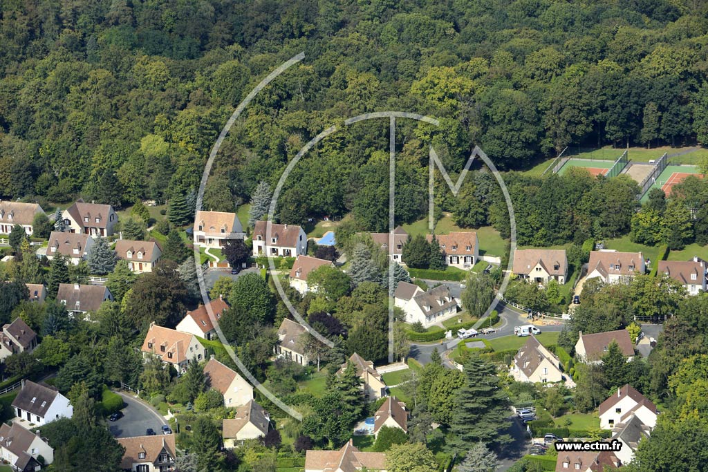 Photo arienne de Gouvieux (le Parc du Manoir)