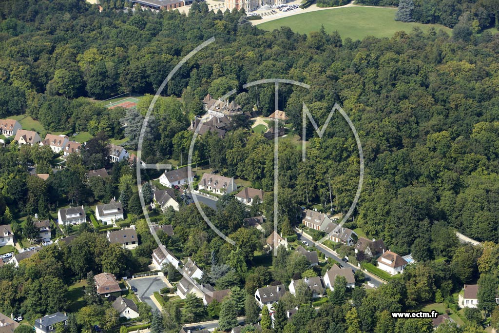 Photo arienne de Gouvieux (le Parc du Manoir)
