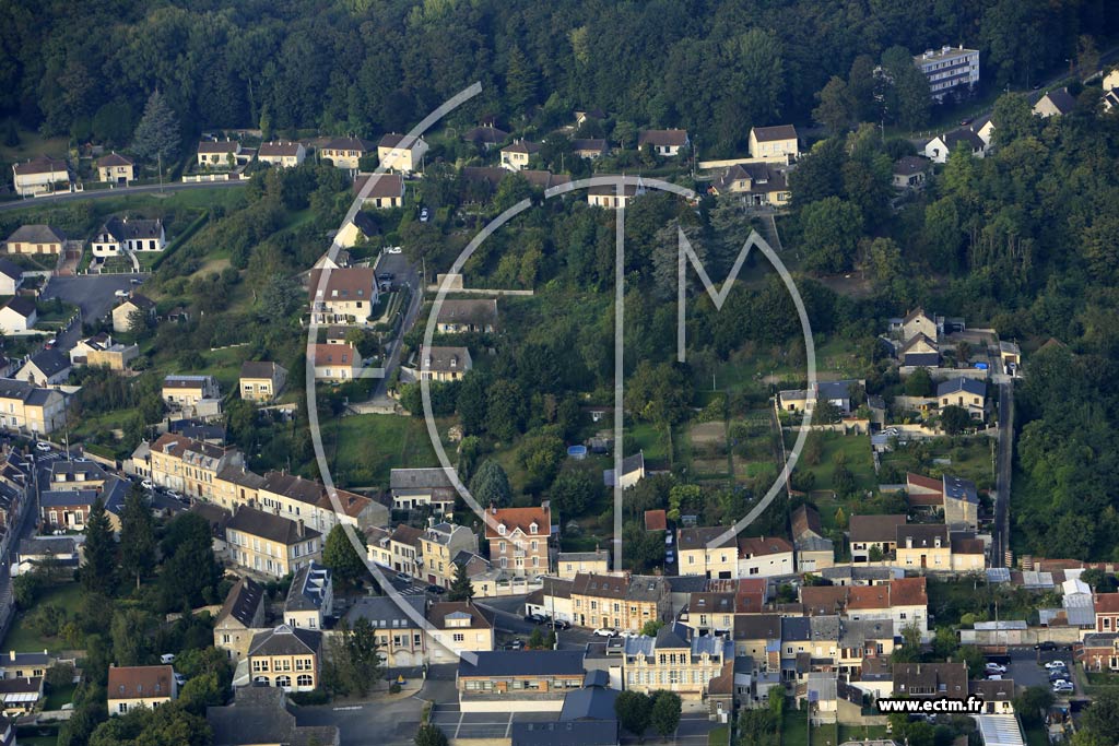 Photo arienne de Liancourt (la Garenne)