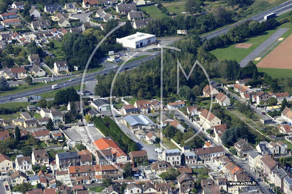 Photo arienne de Montataire (Gournay)