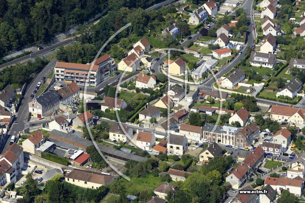 Photo arienne de Montataire (Vitel)
