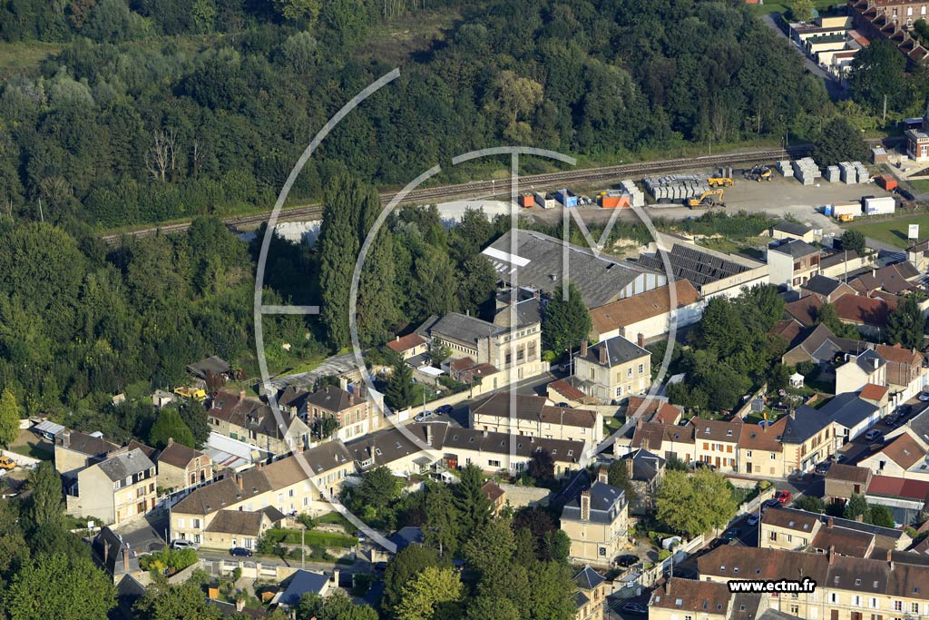 Photo arienne de Mouy (Gare)