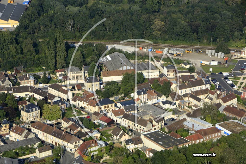 Photo arienne de Mouy (Gare)