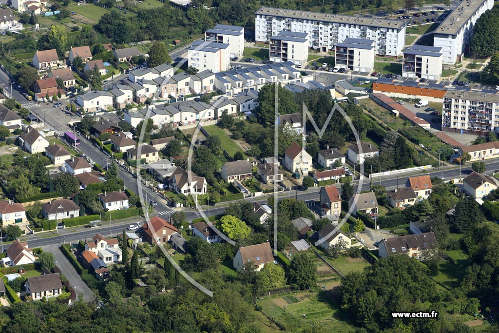 Photo arienne de Nogent-sur-Oise (la Commanderie)