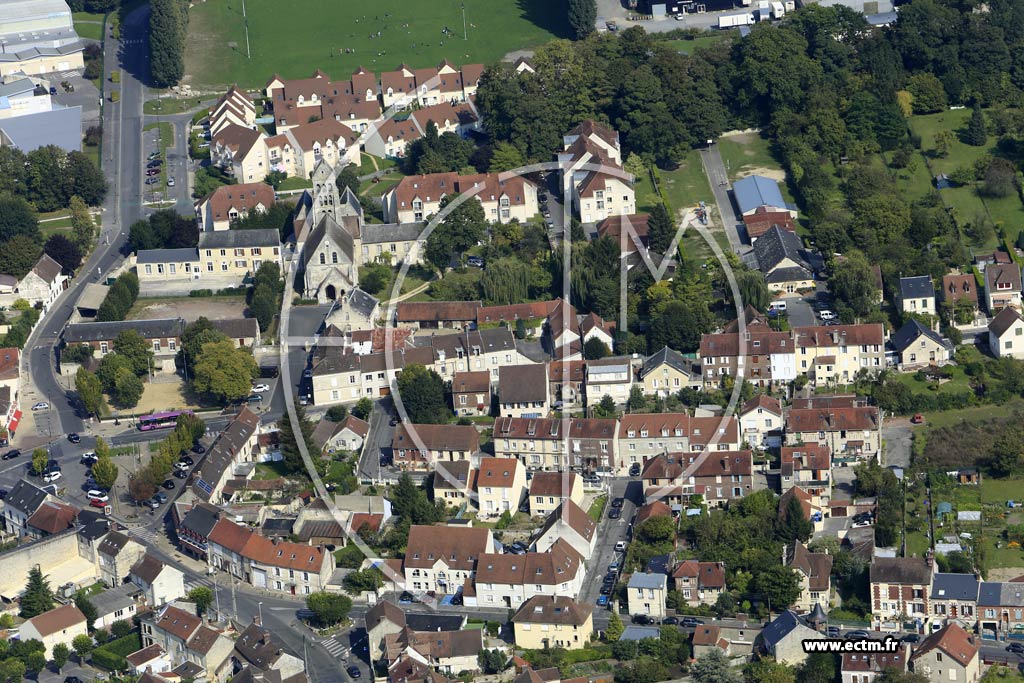 Photo arienne de Nogent-sur-Oise (Royaumont)
