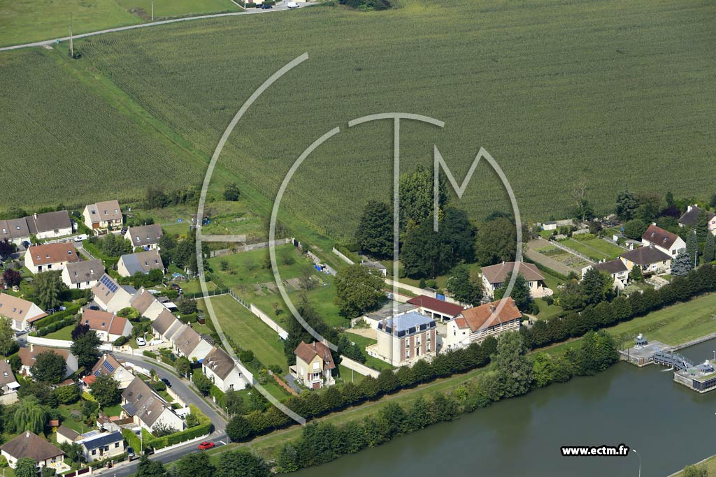 Photo arienne de Pont-Sainte-Maxence (Faubourg de Flandre)