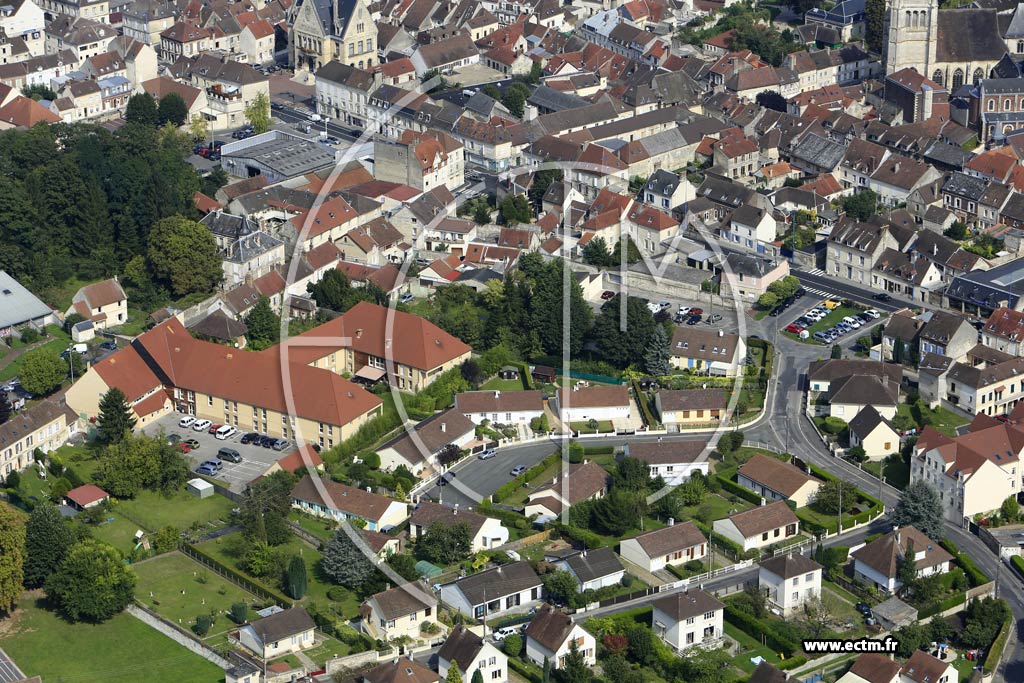 Photo arienne de Pont-Sainte-Maxence (Mimbertin)