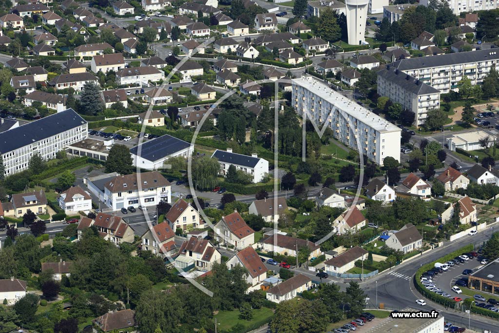 Photo arienne de Senlis (Bon Secours)