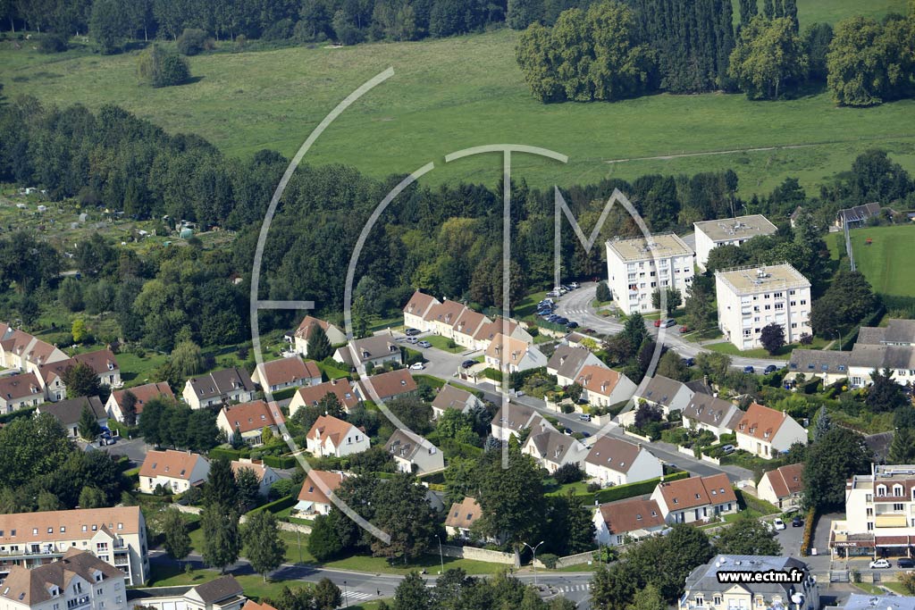 Photo arienne de Senlis (Faubourg Saint-Martin)