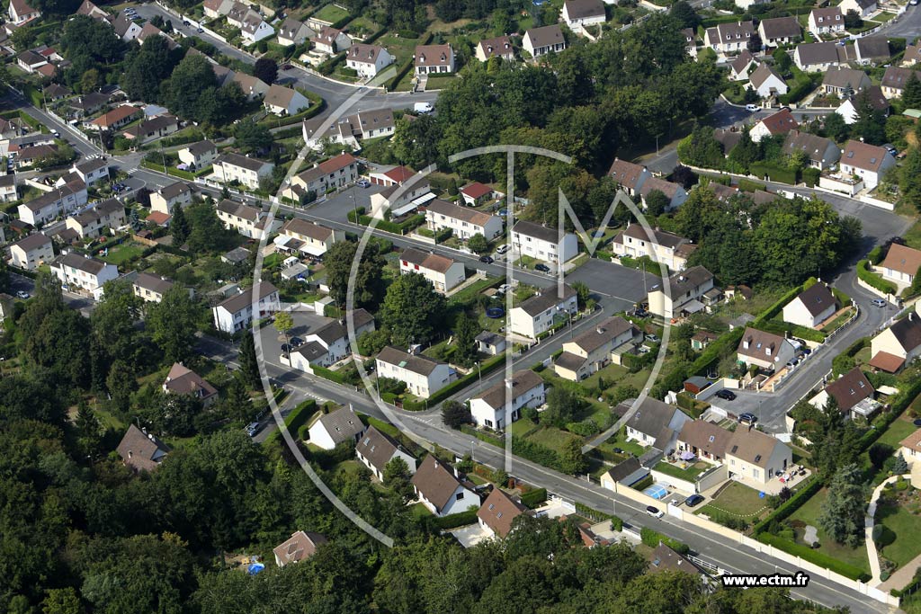 Photo arienne de Verneuil-en-Halatte (la Cl des Bois)