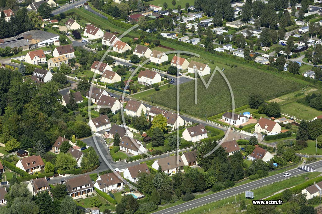 Photo arienne de Villers-sous-Saint-Leu (la Beuve)
