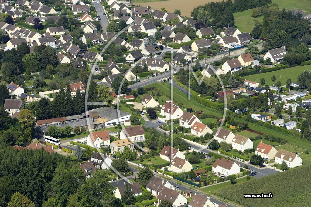 Photo arienne de Villers-sous-Saint-Leu (la Beuve)