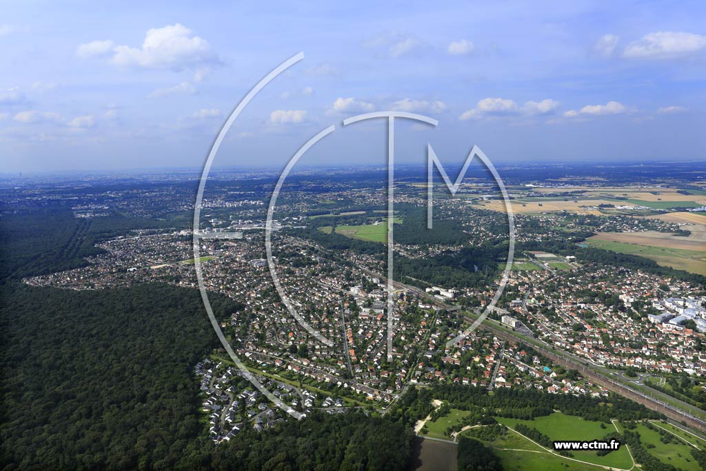 Photo arienne de Combs-la-Ville (Beau Soleil)
