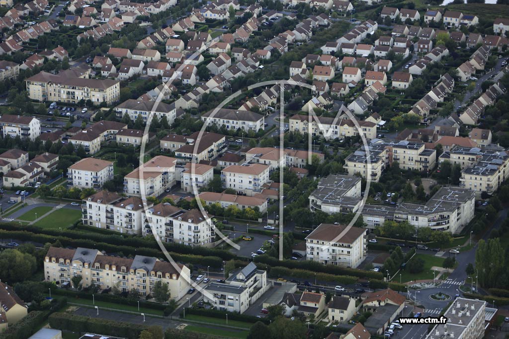 Photo arienne de Moissy-Cramayel (le Jatteau)