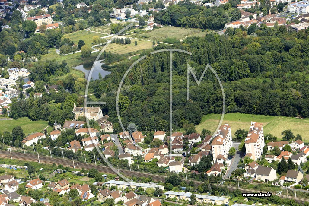 Photo arienne de Montgeron (Quartier du Moulin de Senlis)