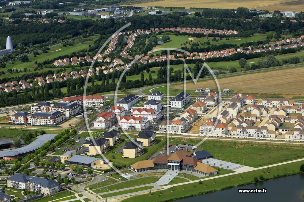 Photo arienne de Saint-Pierre-du-Perray (Domaine du Perray)