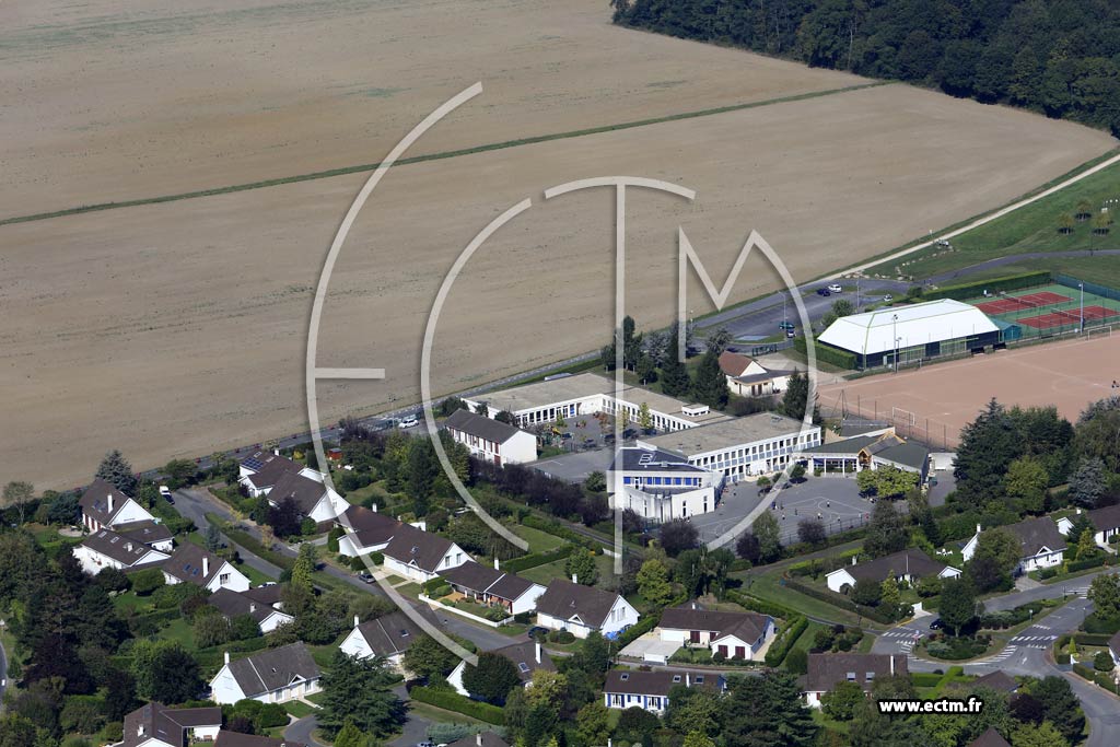 Photo arienne de Santeny (le Domaine de Santeny)