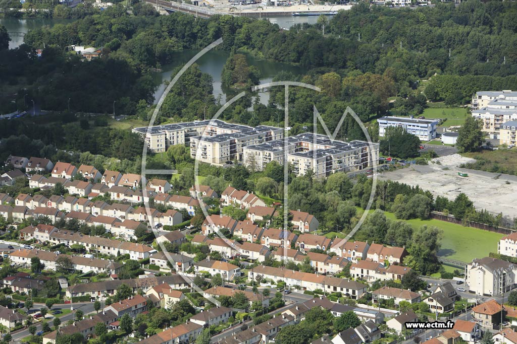 Photo arienne de Vigneux-sur-Seine (le Parc du Chteau)