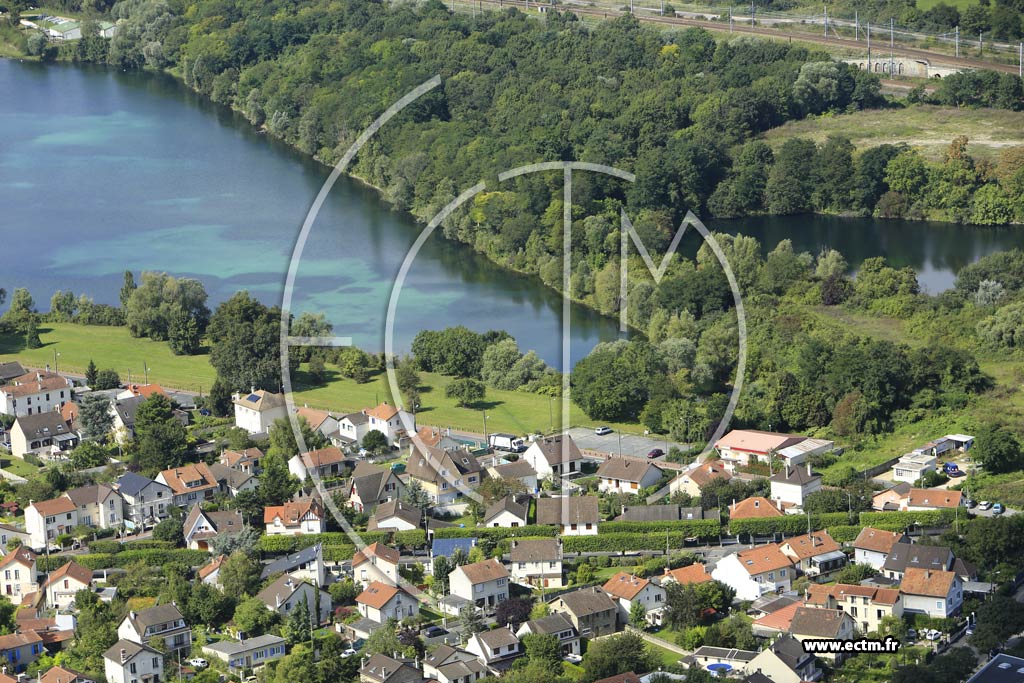 Photo arienne de Vigneux-sur-Seine (Quartier du Lac du Chteau Fraye)