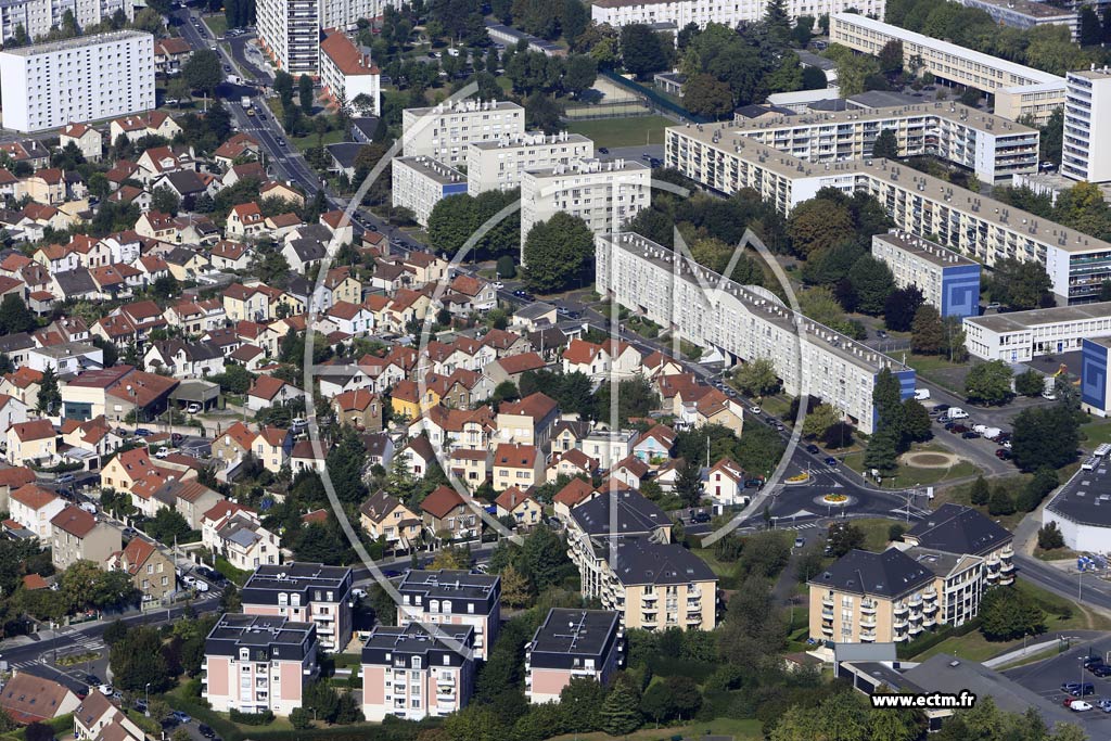 Photo arienne de Villeneuve-Saint-Georges (le Val Saint-Georges)