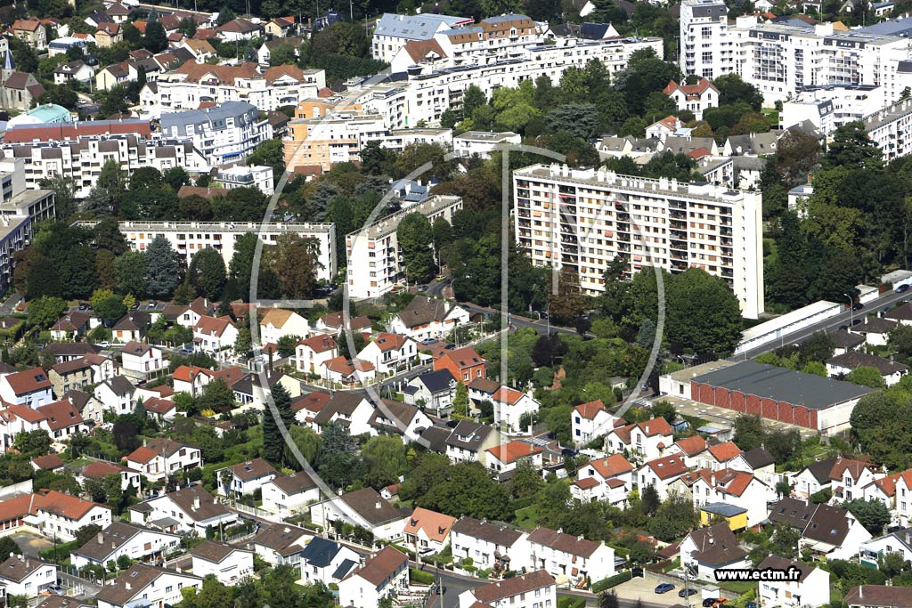 Photo arienne de Eaubonne (les Franchises)