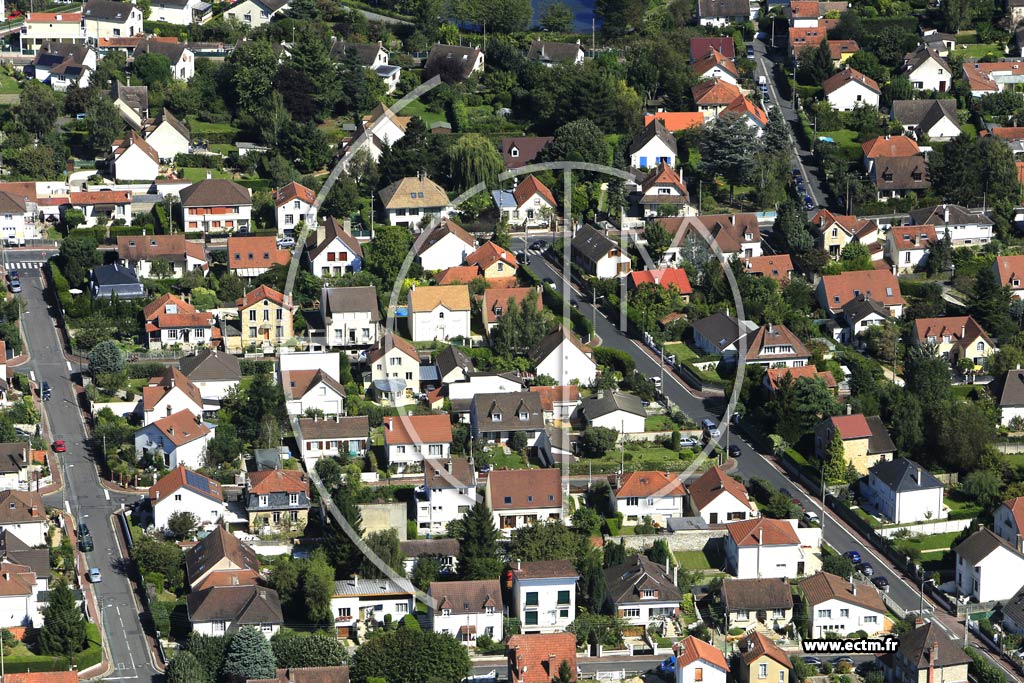 Photo arienne de Eaubonne (les Moulinets)