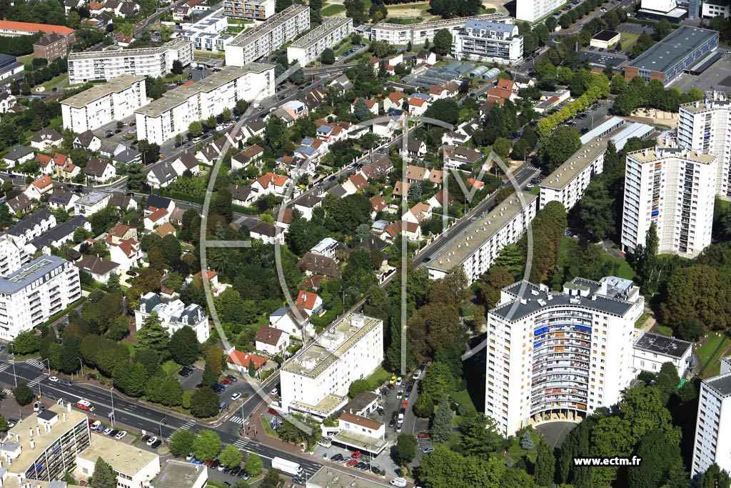 Photo arienne de Eaubonne (Quartier du Parc Mirabeau)