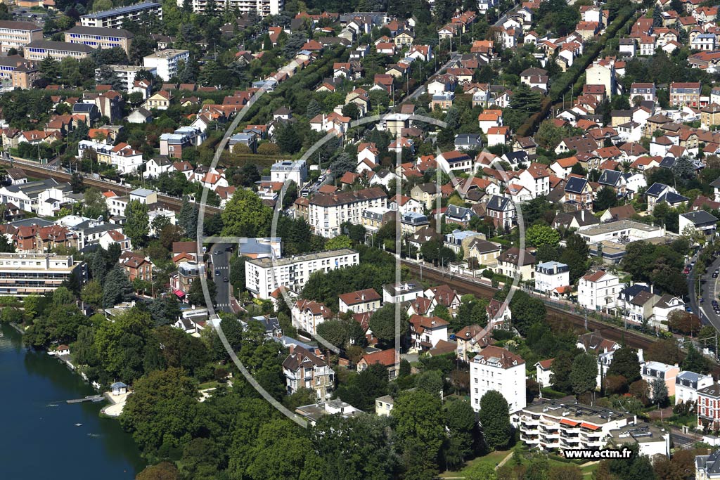 Photo arienne de Enghien-les-Bains