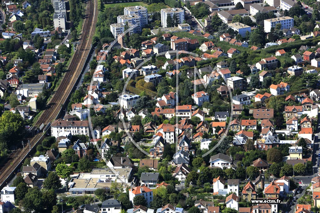 Photo arienne de Enghien-les-Bains