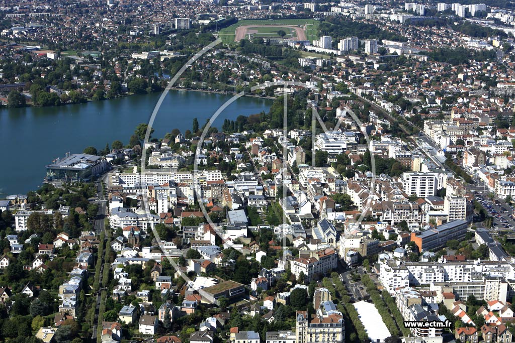 Photo arienne de Enghien-les-Bains