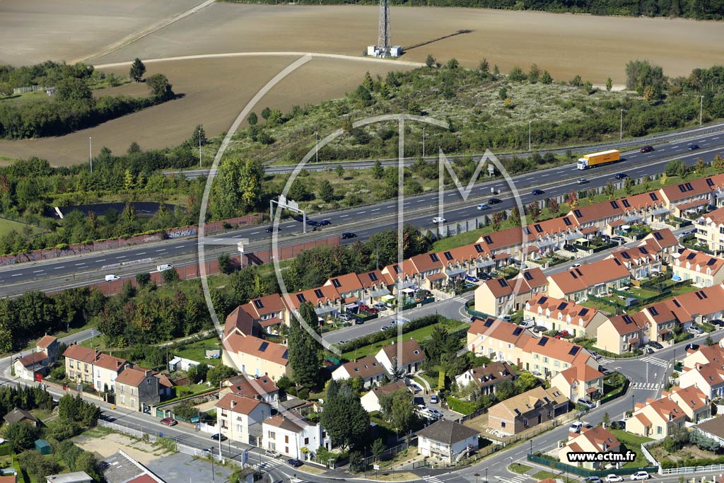 Photo arienne de Frpillon (les Carreaux)
