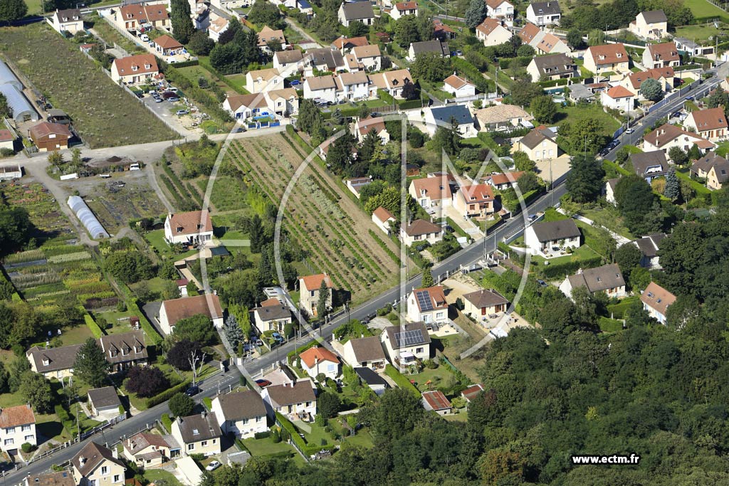 Photo arienne de Mry-sur-Oise (la Justice)