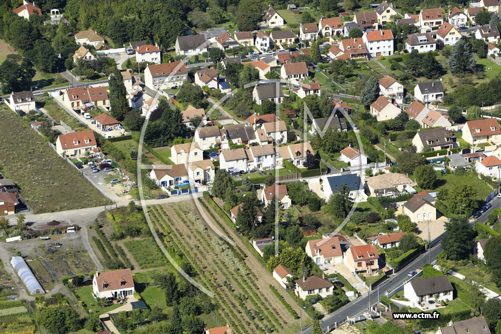 Photo arienne de Mry-sur-Oise (la Justice)