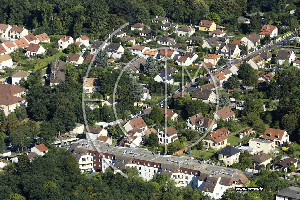 Photo arienne de Montigny-ls-Cormeilles (la Croix Blanche)