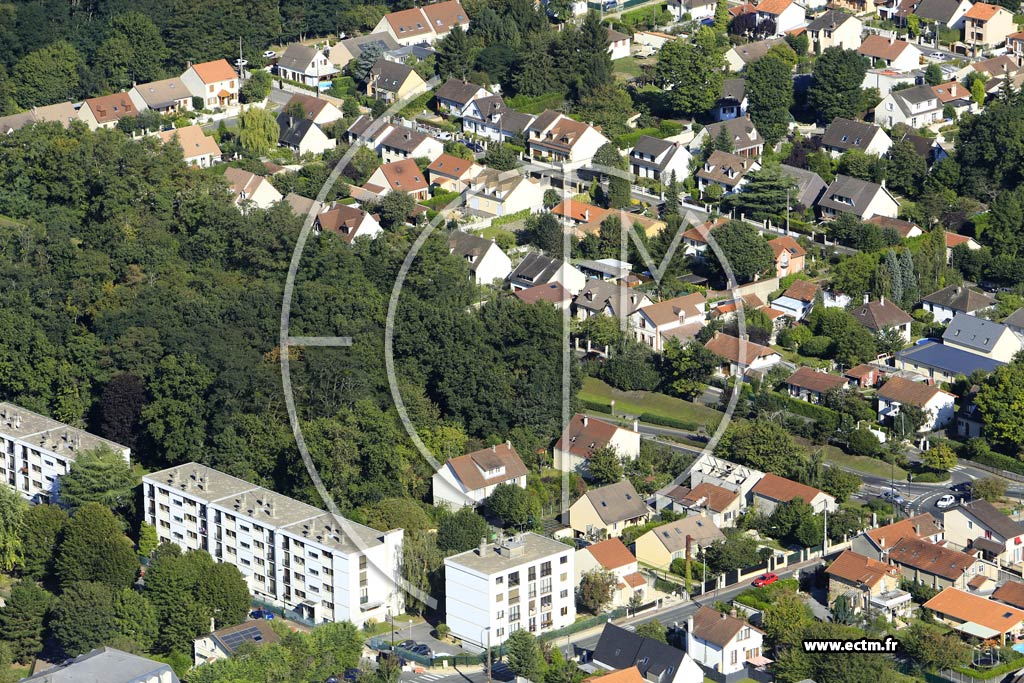 Photo arienne de Montigny-ls-Cormeilles (la Croix Blanche)