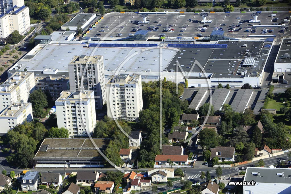 Photo arienne de Montigny-ls-Cormeilles (la Prsente)