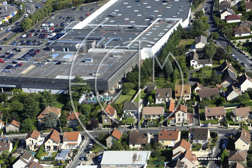 Photo arienne de Montigny-ls-Cormeilles (le Pav de Montigny)