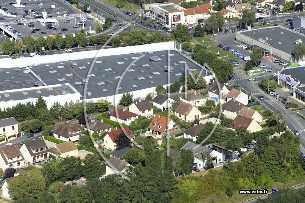 Photo arienne de Montigny-ls-Cormeilles (le Pav de Montigny)