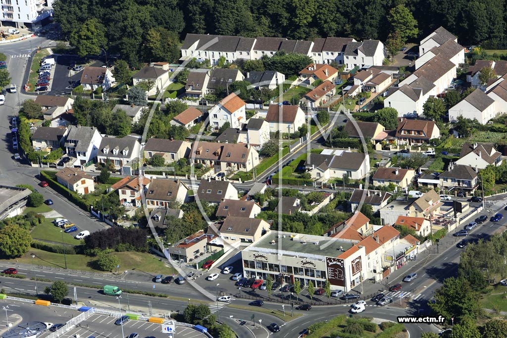 Photo arienne de Montigny-ls-Cormeilles (le Pav de Montigny)