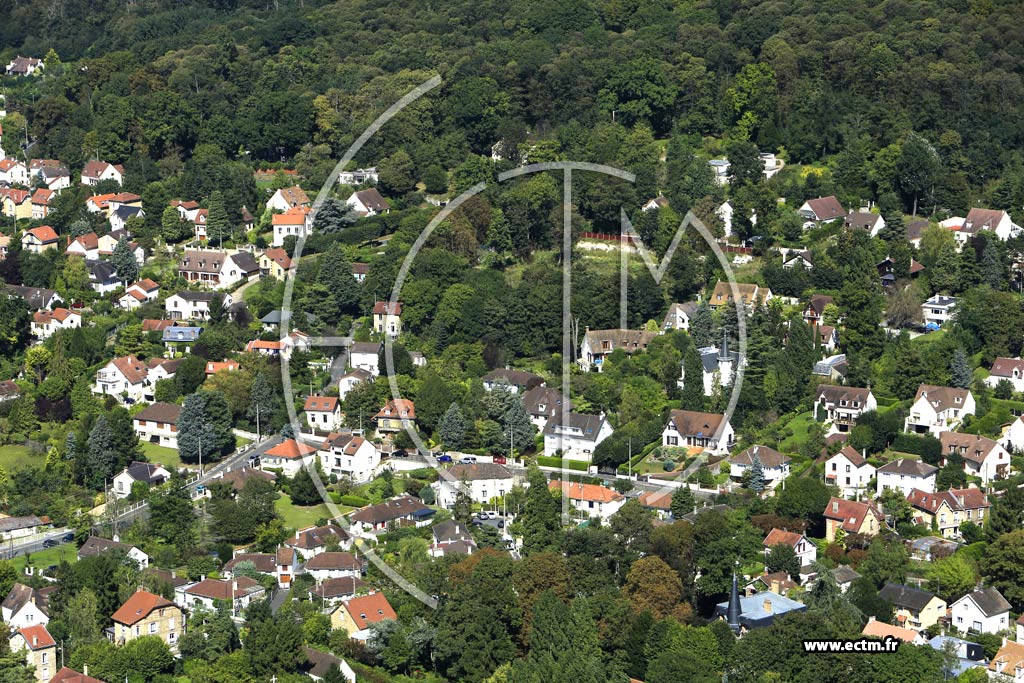 Photo arienne de Saint-Leu-la-Fort