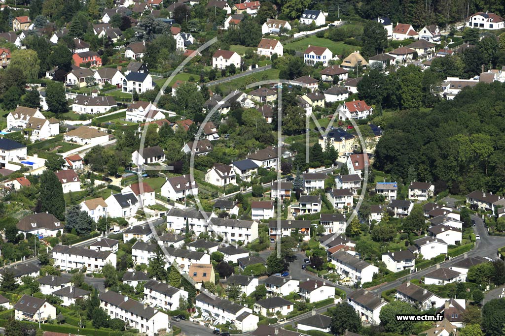 Photo arienne de Saint-Leu-la-Fort