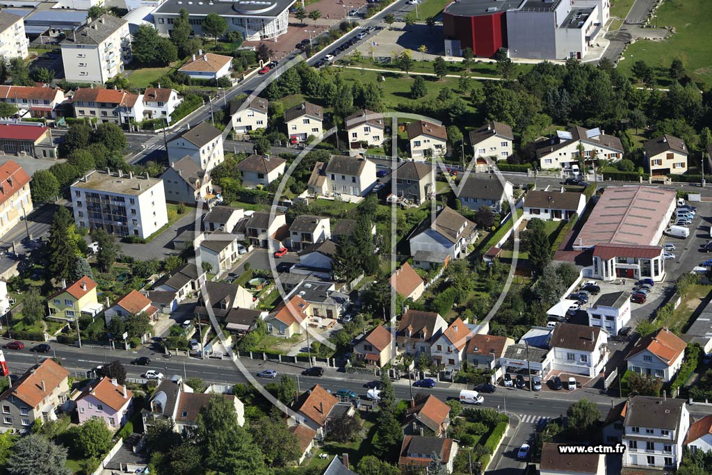 Photo arienne de Taverny (les Pontalis)