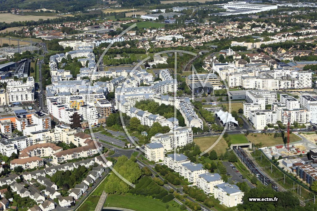 Photo arienne de Cergy (Cergy le Haut)