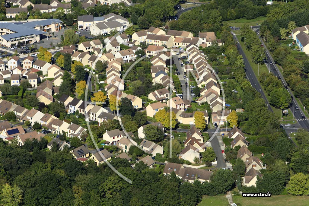 Photo arienne de Cergy (le Bois Lapelote)