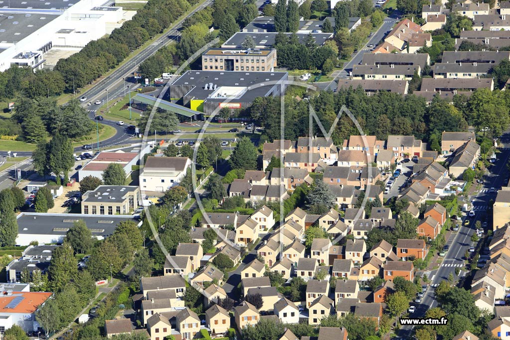 Photo arienne de Cergy (le Bontemps)