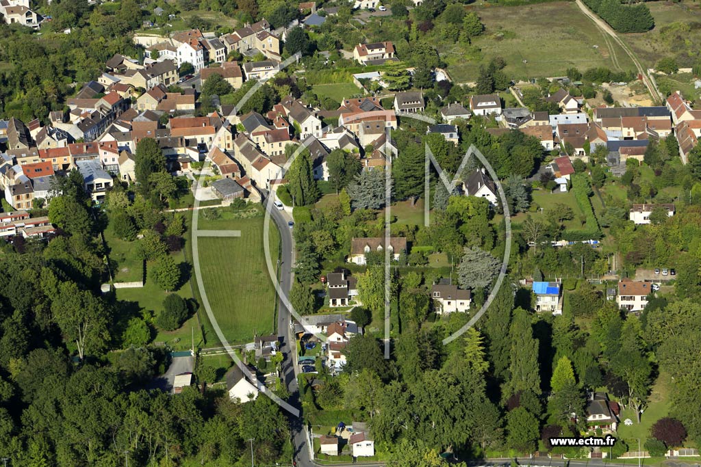 Photo arienne de Cergy (le Mnandon)