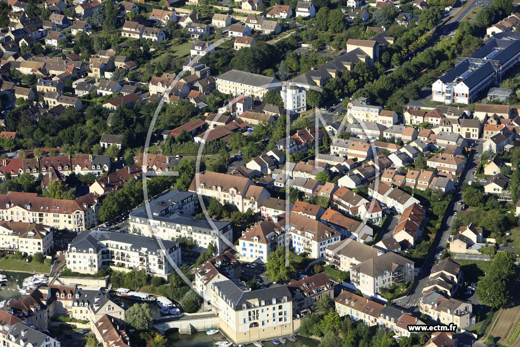 Photo arienne de Cergy (Quartier du Port de Cergy)