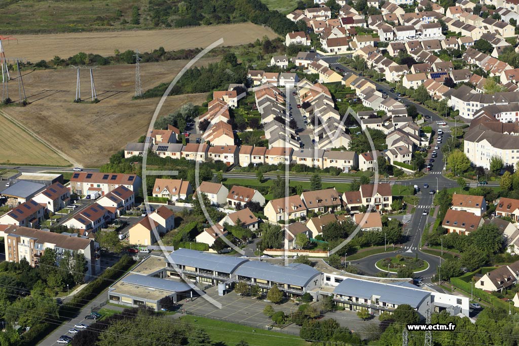 Photo arienne de Courdimanche (Ste Apolline)