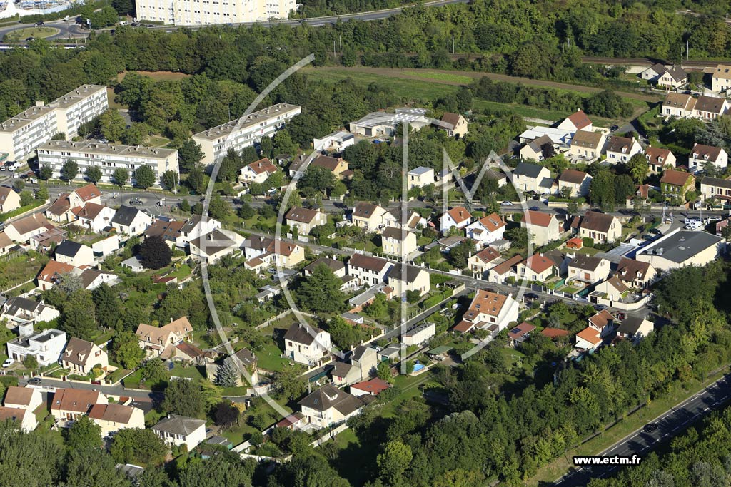 Photo arienne de ragny (le Chemin de Saint-Ouen)