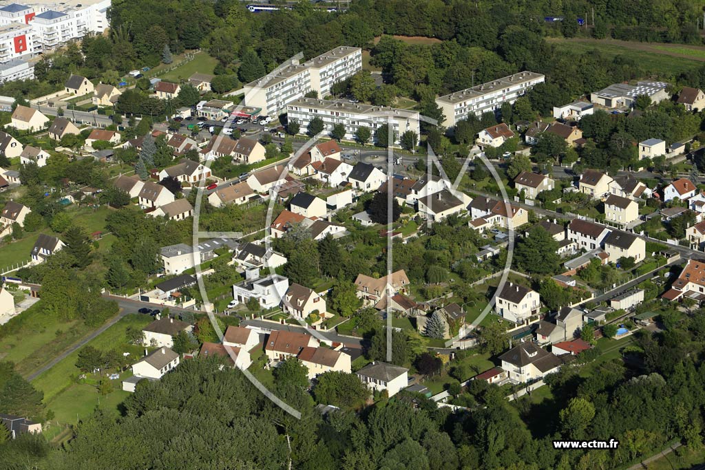 Photo arienne de ragny (le Chemin de Saint-Ouen)